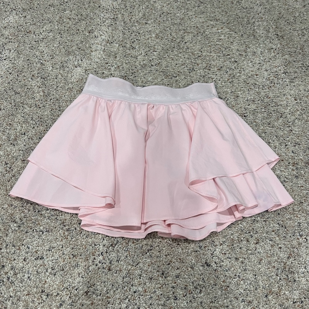 Lululemon size 4 court rival high rise skirt
